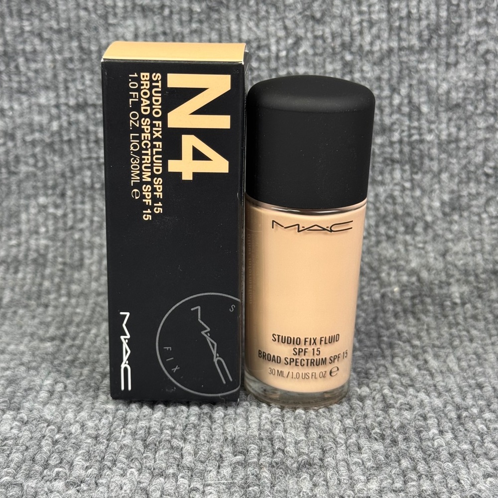 MAC Studio Fix Fluid SPF 15 Foundation N4 Neutral 1.0 fl oz Full Matte Coverage